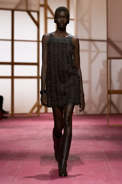 Look 52